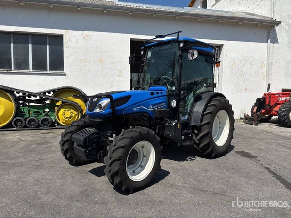 2023 New Holland T4.110F Trattore agricolo 4RM