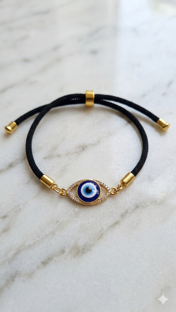 Elegantes Kordelarmband mit Nazar-Auge & Kristallen – Stilvoller Modeschmuck in Gold-Optik (Verstellbar)  (Für Frauen)