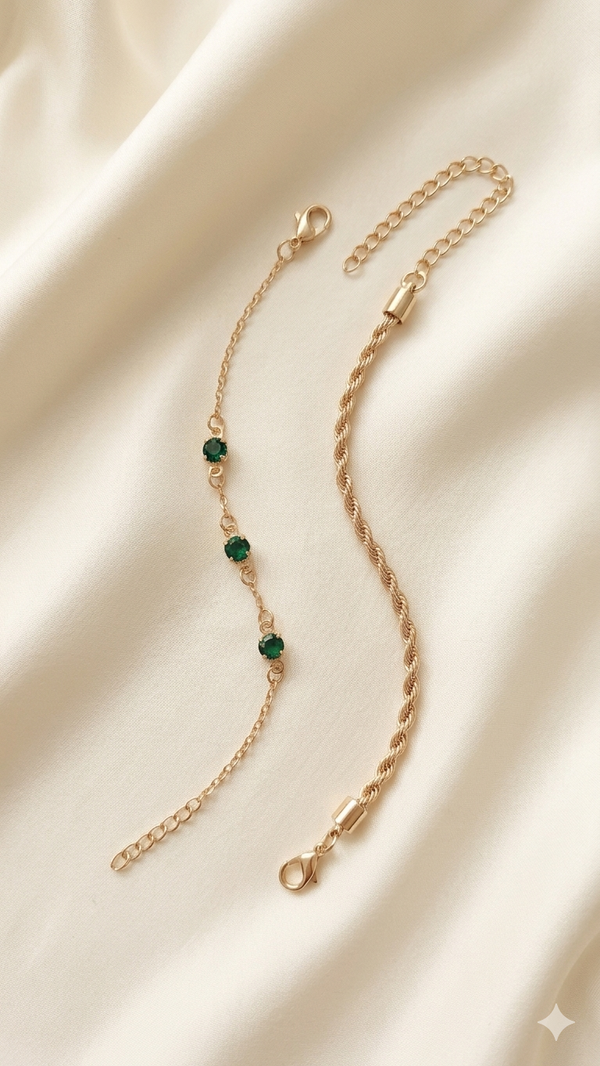 Armband-Set „Emerald Cord“ – Filigranes Duo mit smaragdgrünen Akzenten  (Für Frauen)