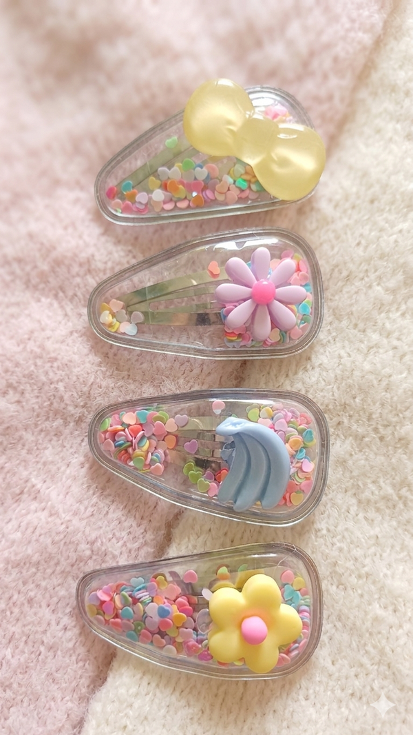 Transparente Shaker-Haarklammern  4 Set mit bunten Herzchen (5 cm) (für Kindern)