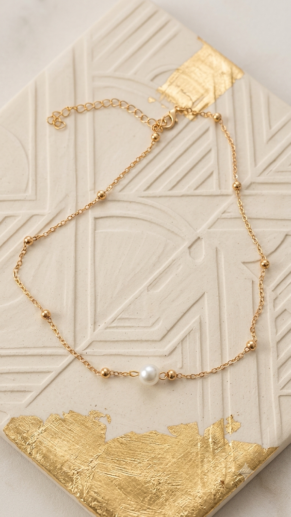 Filigrane Perlen-Halskette mit Satelliten-Gliedern (43 cm) – Elegante Perlenkette in Gold für Frauen
