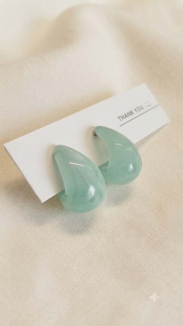 Chunky Creolen-Ohrstecker in Salbeigrün / Mint für Frauen