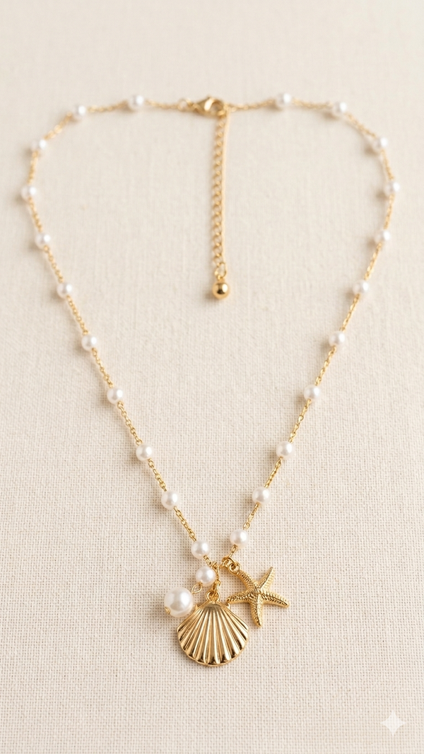 Maritime Perlen-Halskette mit Muschel & Seestern in Gold-Optik – Stylischer Modeschmuck  (Für Frauen)
