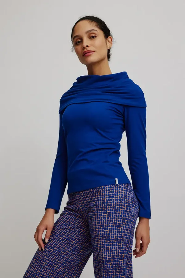 Tranquillo, sweater with large collar, ink
