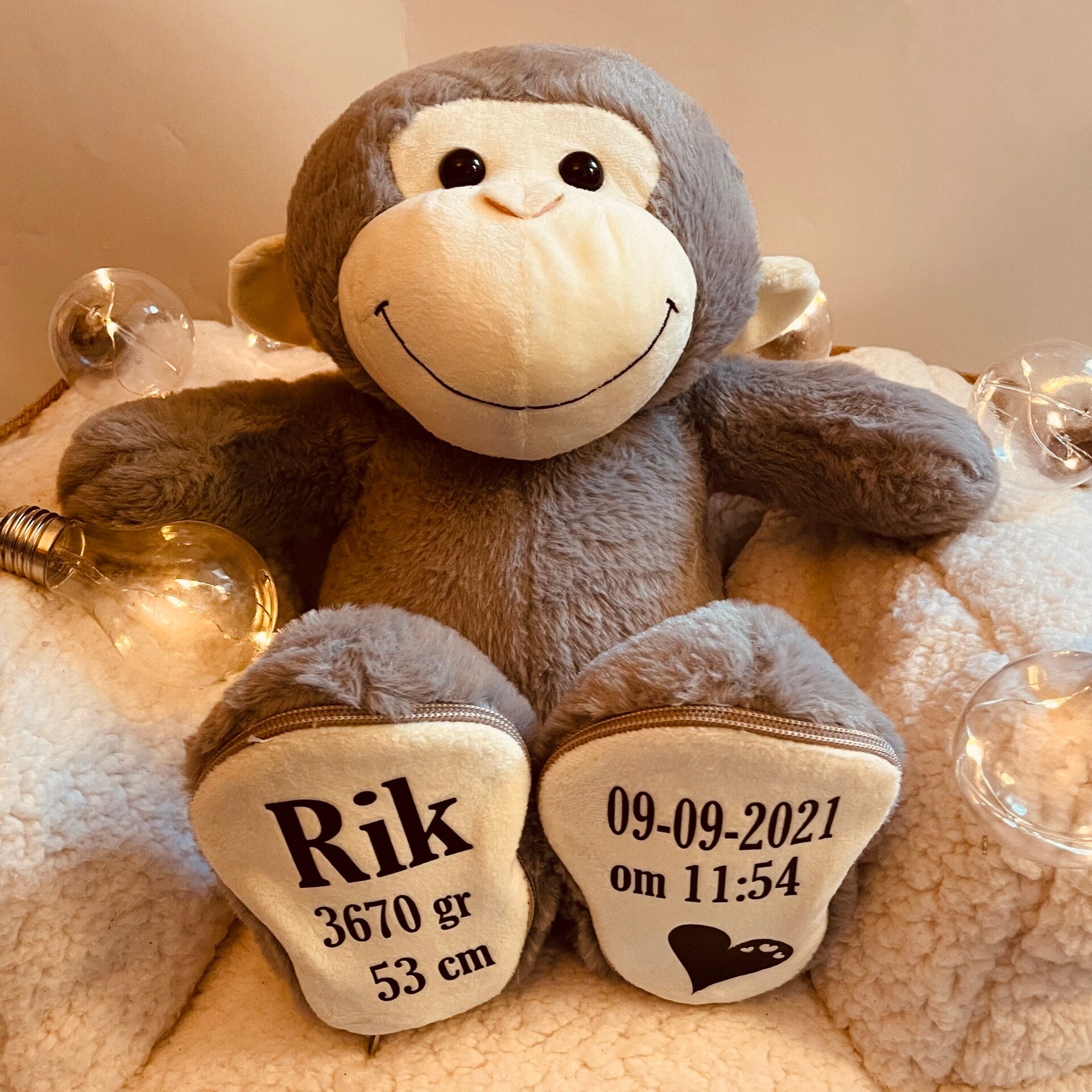 Sole Mates - Aap - Grijs met Geboorte Gegevens