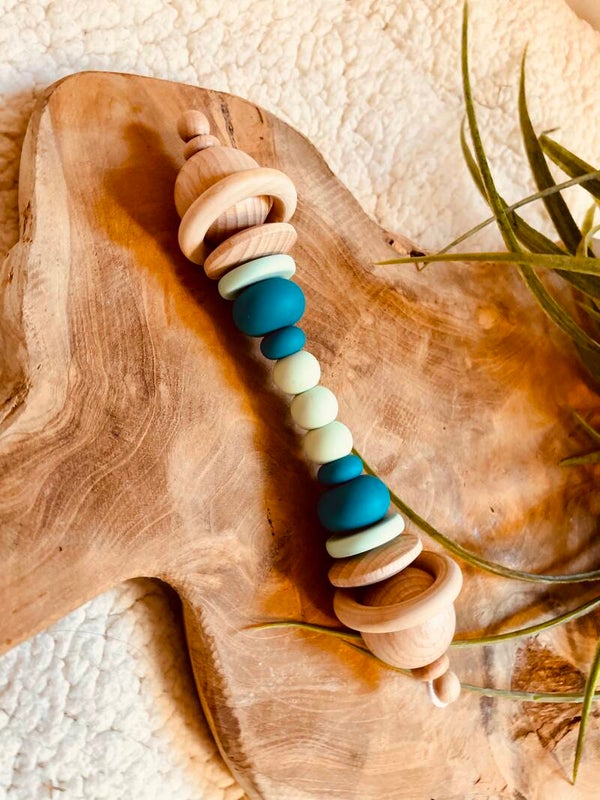 Bijtring / Rammelaar Rups - Mint