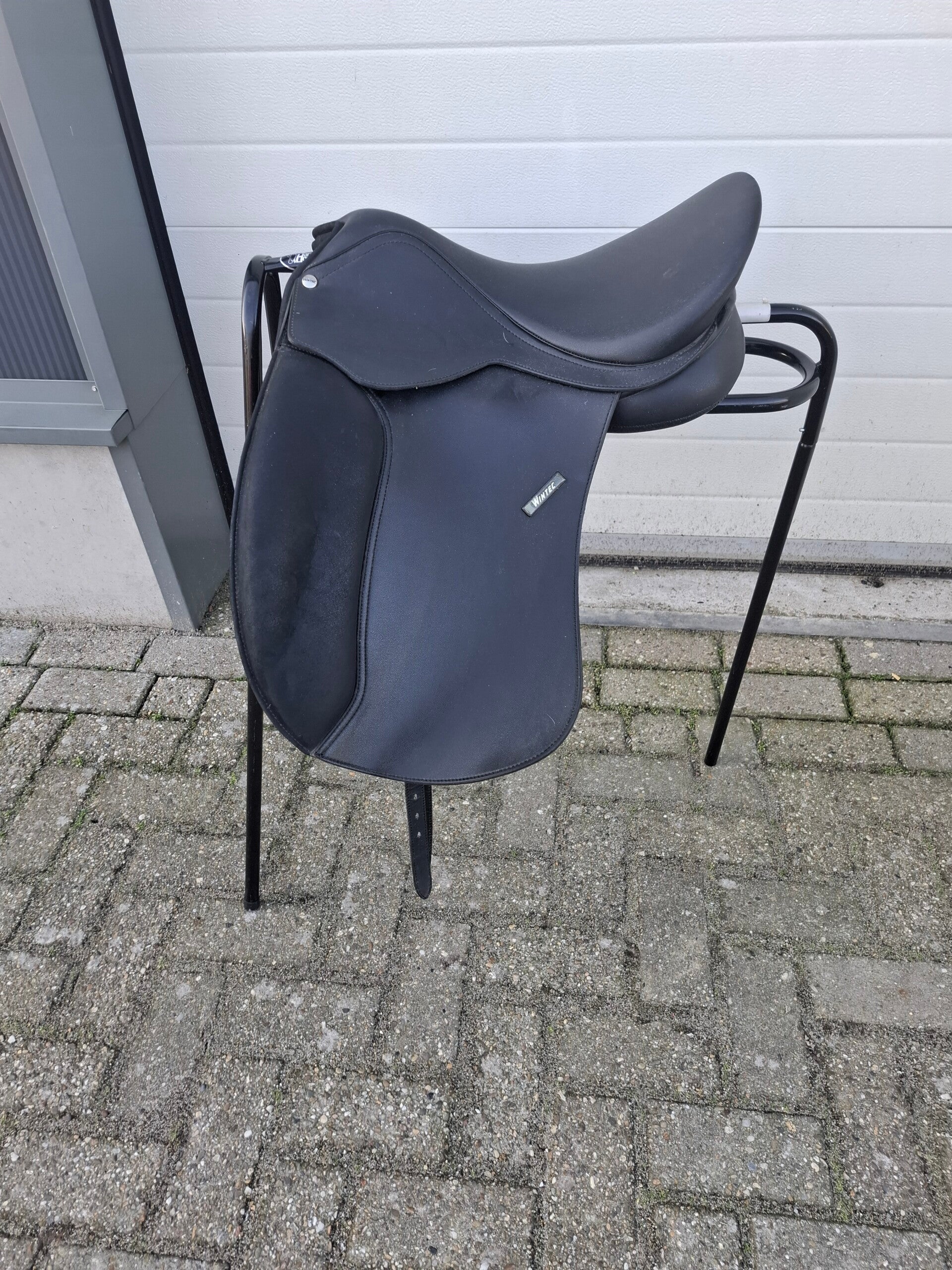 Wintec wide 16.5 dressuur