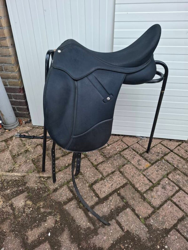 Wintec isabell werth 18