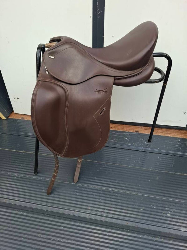 Tekna dressuur 17.5 bruin