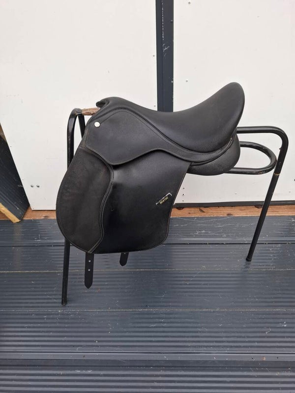 Wintec 500 15 vzh pony