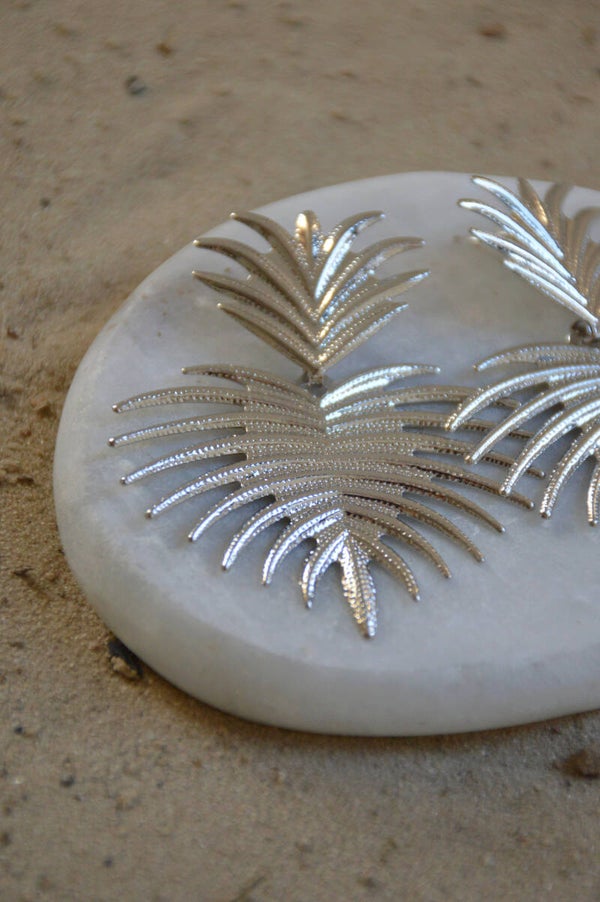 Coral leaf earring silver