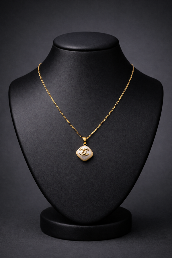 Chanel 1:1 parel ketting zilver en goud