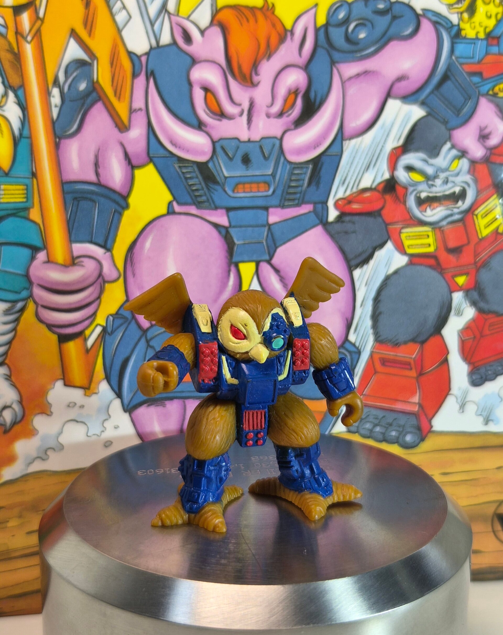Battle Beasts Knight Owl #46