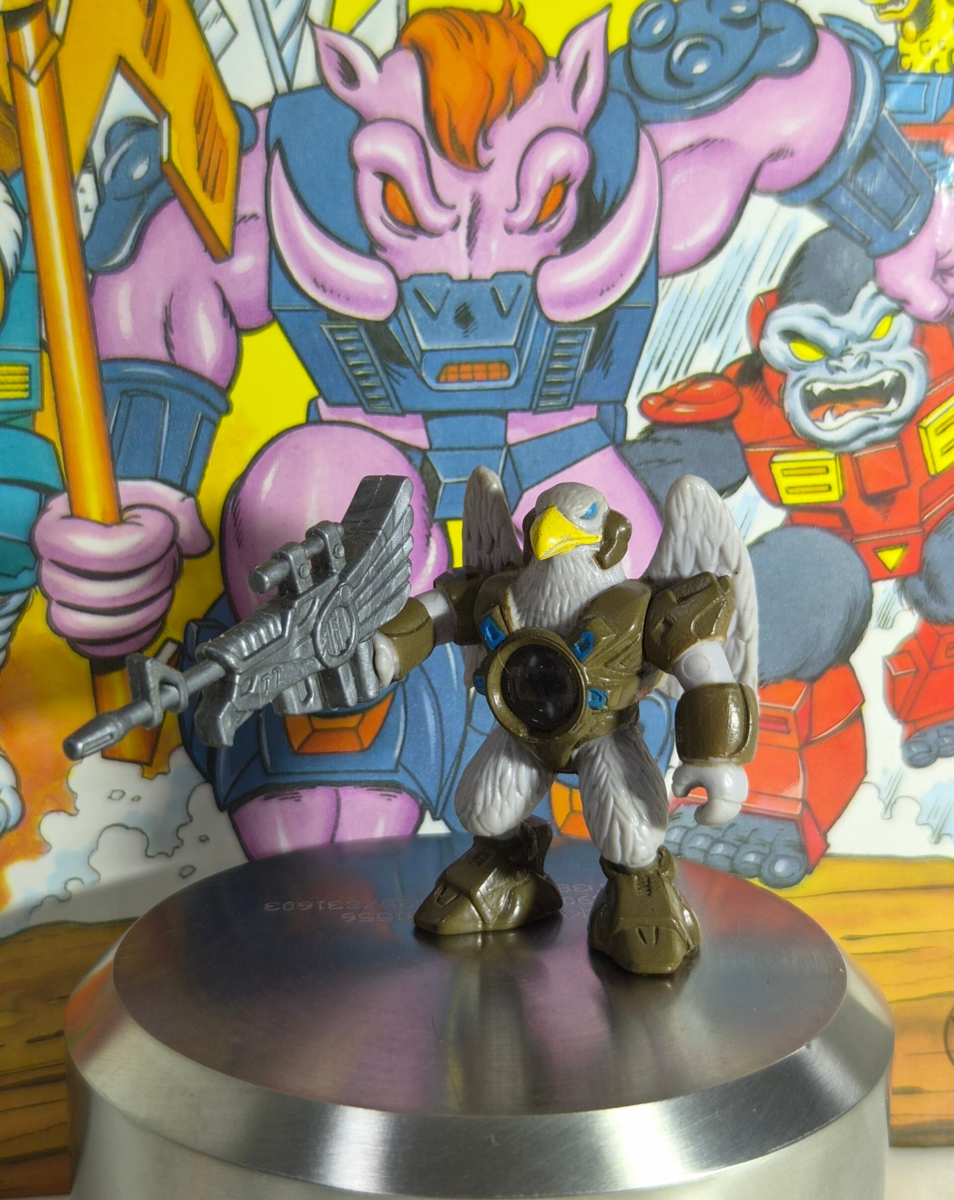 Laser Beasts Blue Eagle #77 met wapen