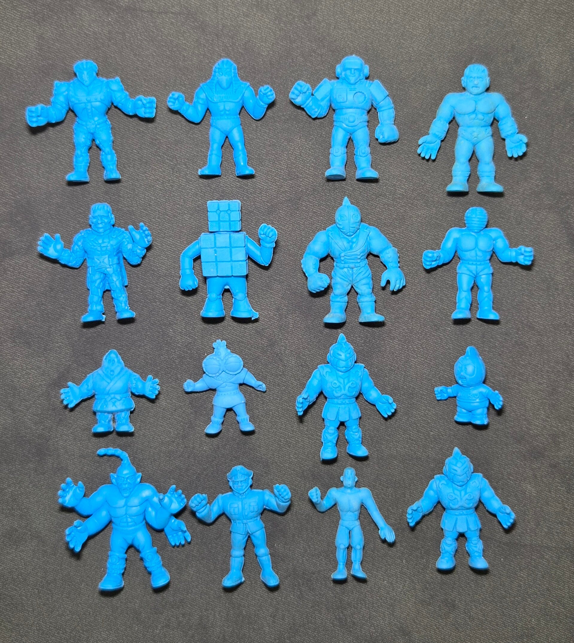 Kinkeshi Kinnikuman 16x Blauw