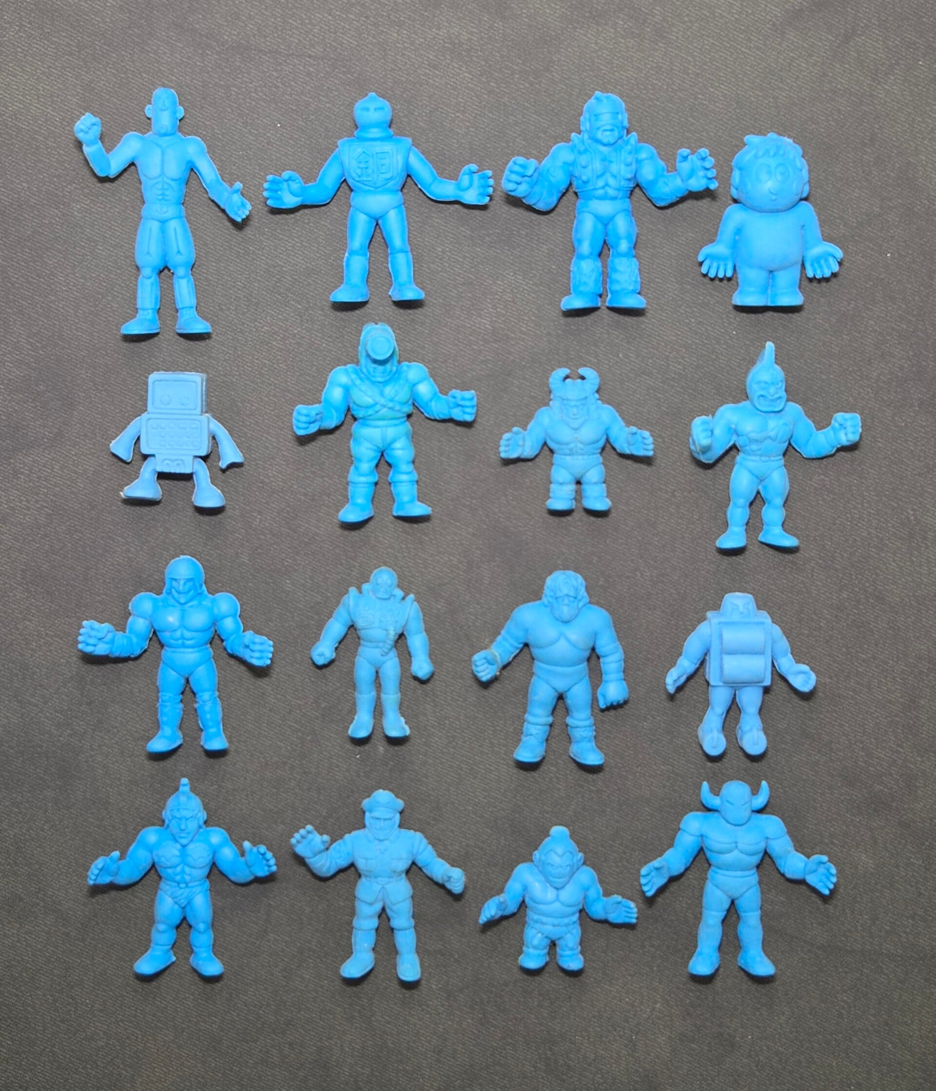 Kinkeshi Kinnikuman 16x Blauw