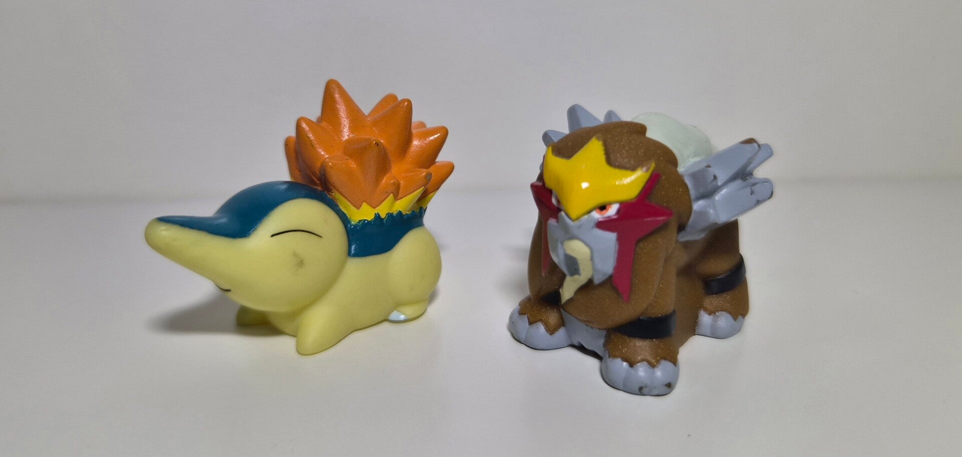 Pokemon Kids Cyndaquil 2010 + Entei 2010