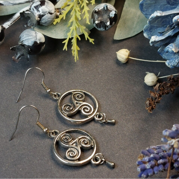 Celtic Spiral knot Earrings