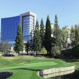 eagle-spring-golf-country-club-1-standard.webp