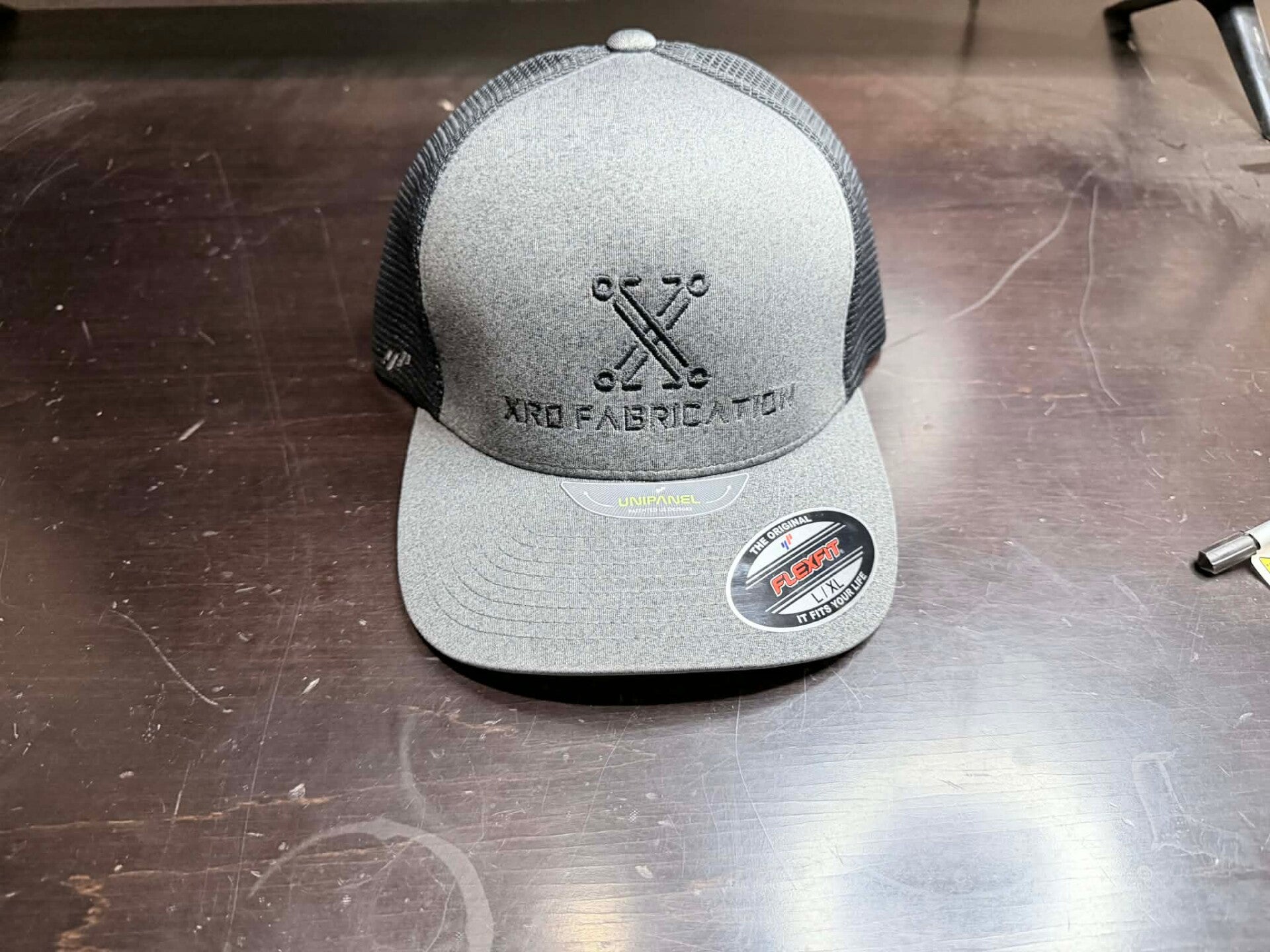 XRO FABRICATION FLEX FIT HAT