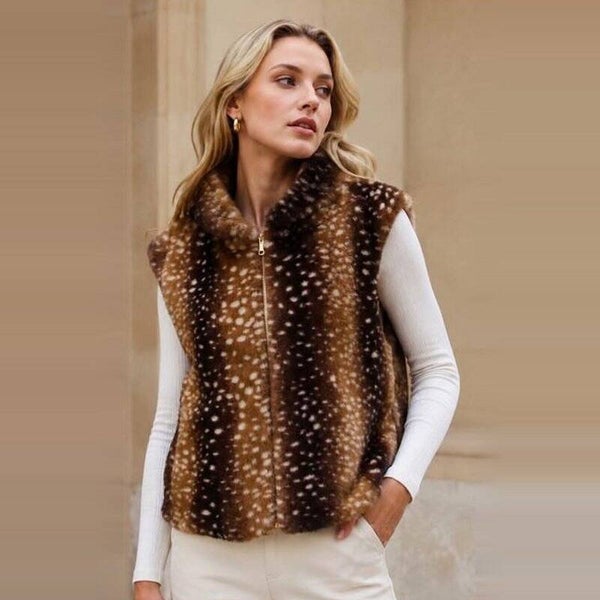 Zachte faux fur bodywarmer met capuchon