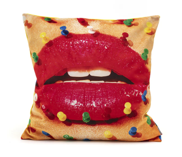 Cuscino Mouth with Pins