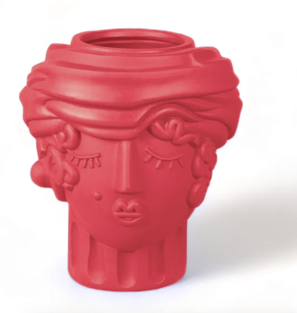 Magna Graecia vaso woman rosa bouganvillea
