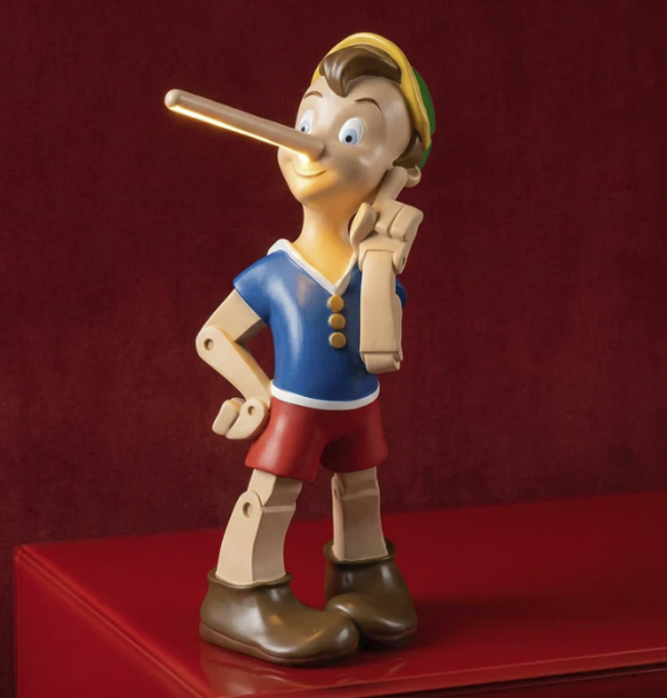 The Liar lamp