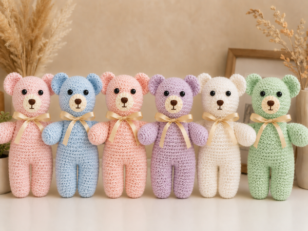 TRADITIONAL TEDDY (PASTEL COLOURS)