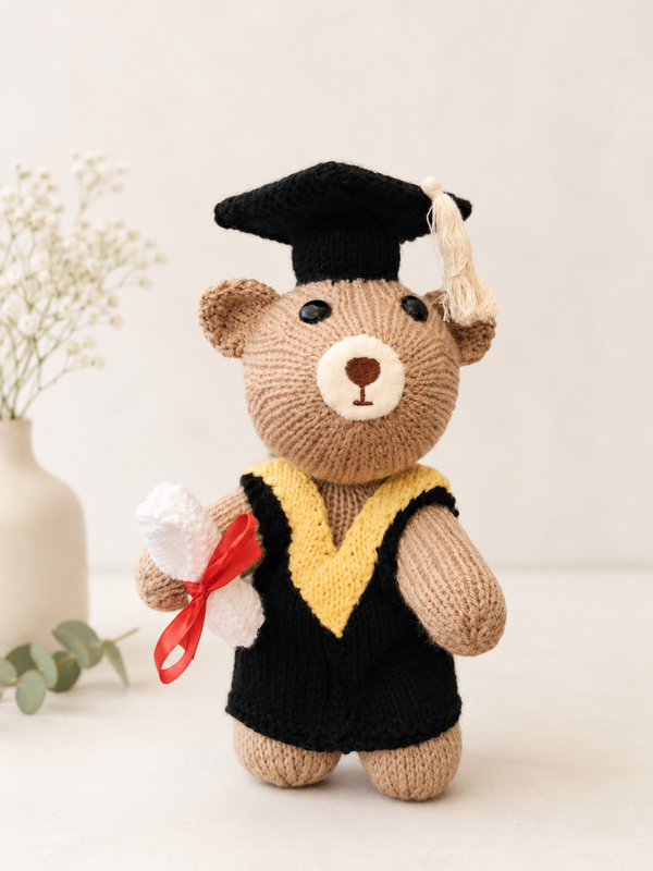 GRADUATION BEAR