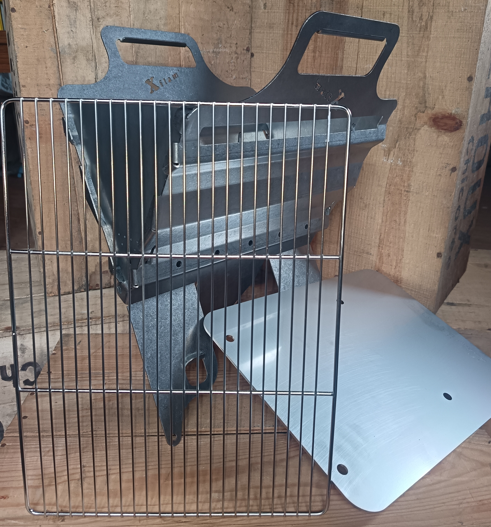 BBQ X Flam' BIVOUAC 1 avec grille fil + plancha