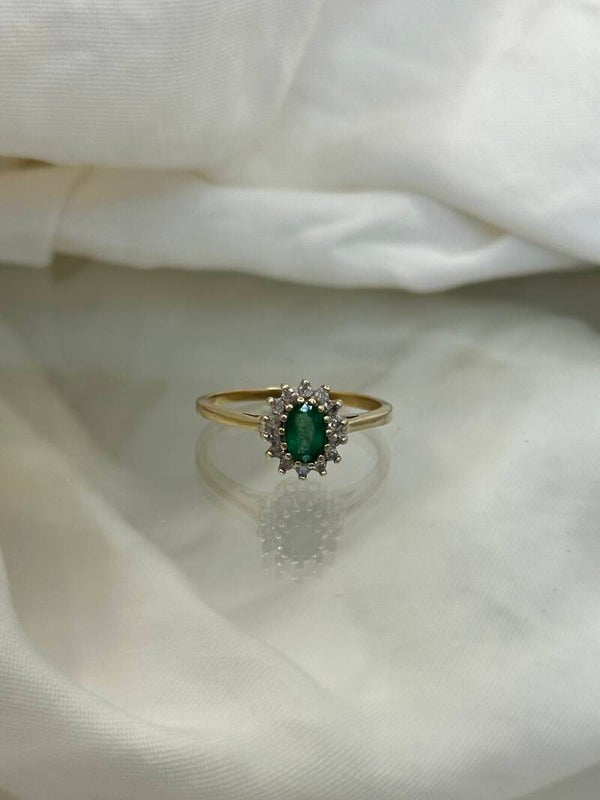 CALLIE | 9ct Emerald & Diamond Cluster ring