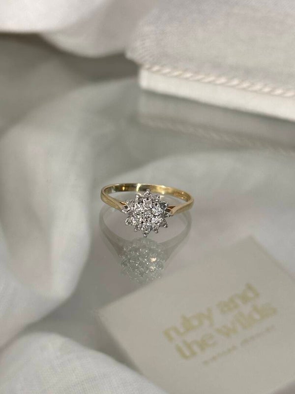 Aureli | 9ct Diamond ring