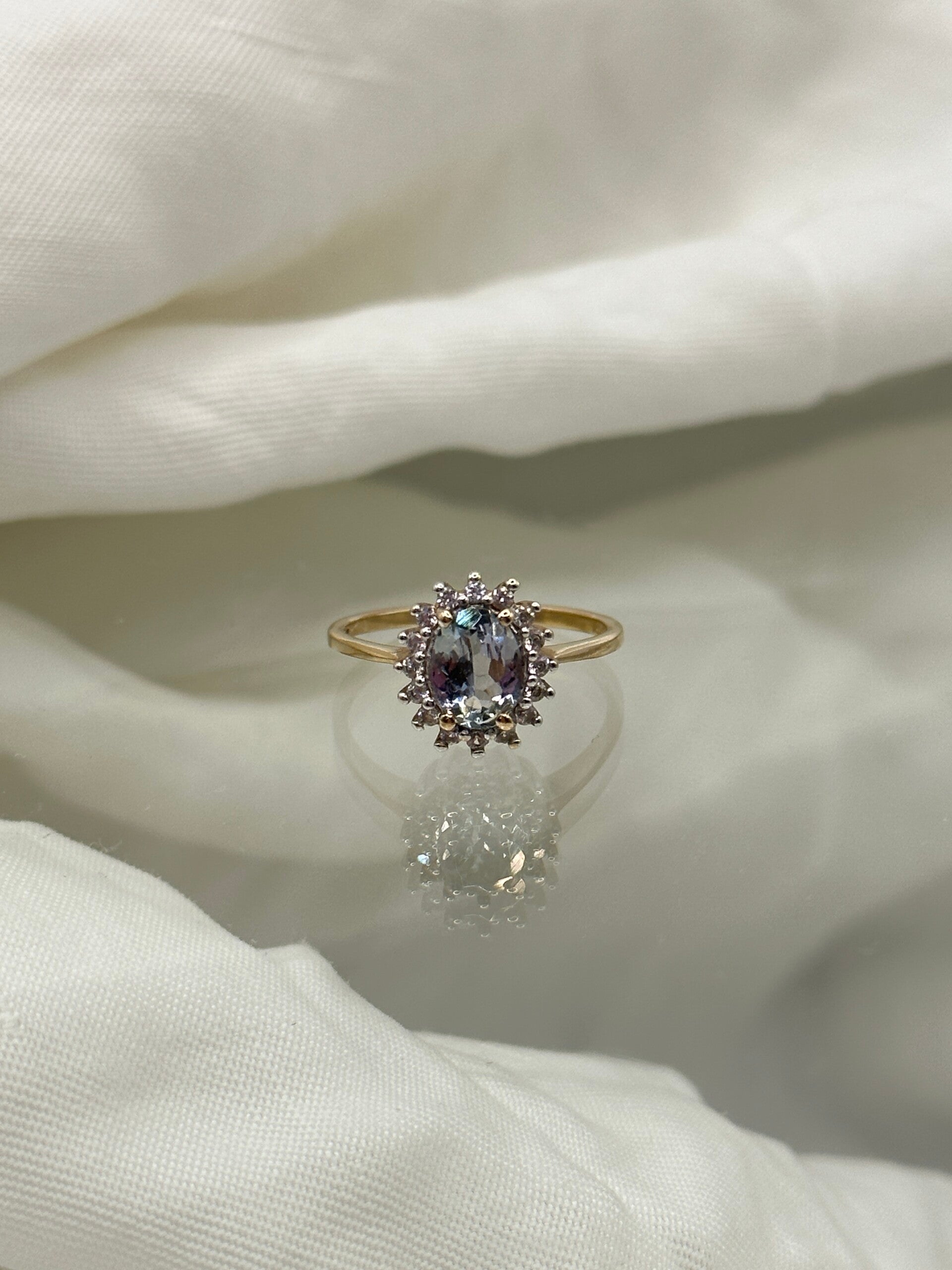 RESERVED LOLA | 9ct Aquamarine & White Topaz ring
