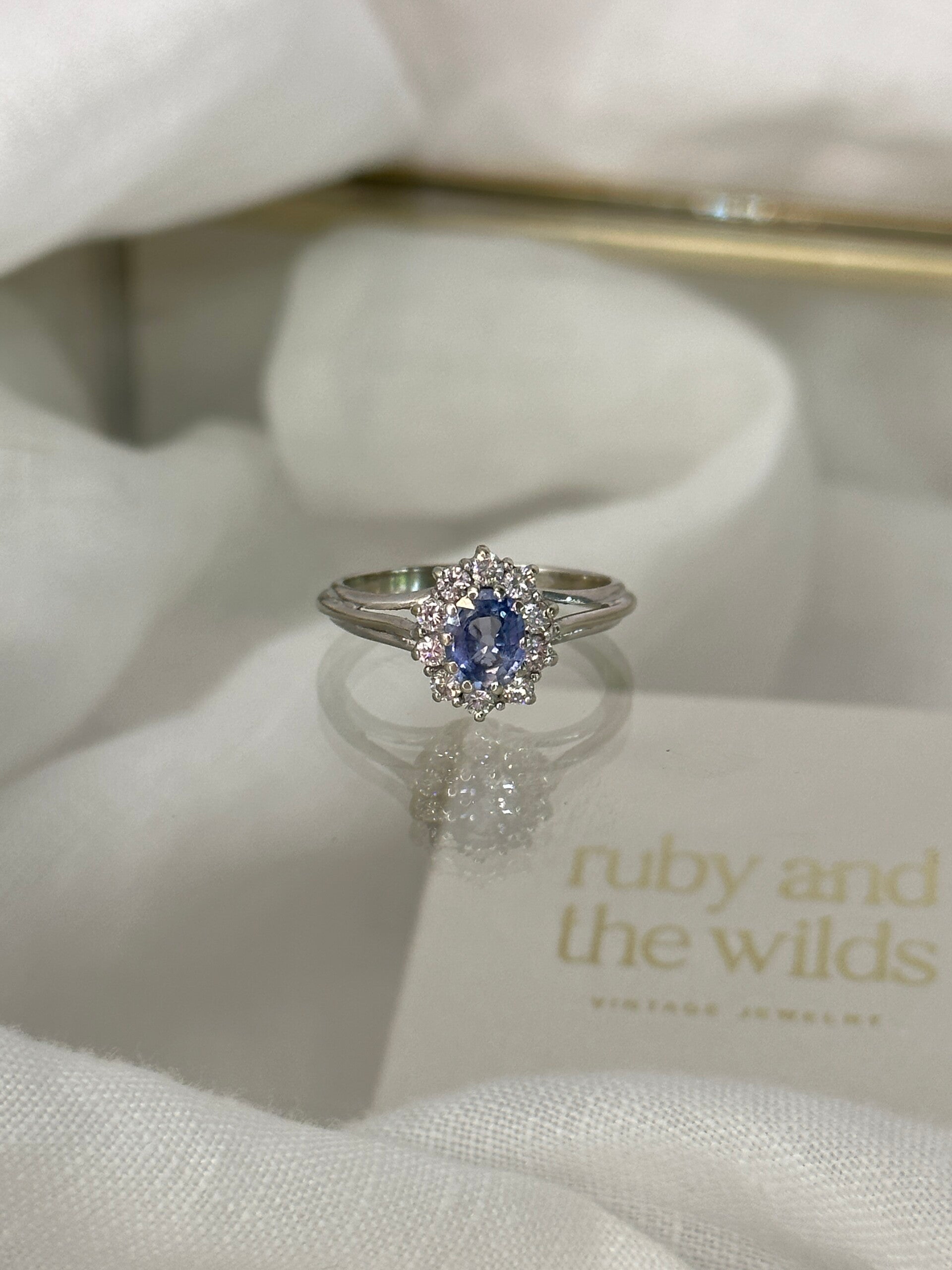 Joan | 18ct white gold Sapphire & Diamond ring