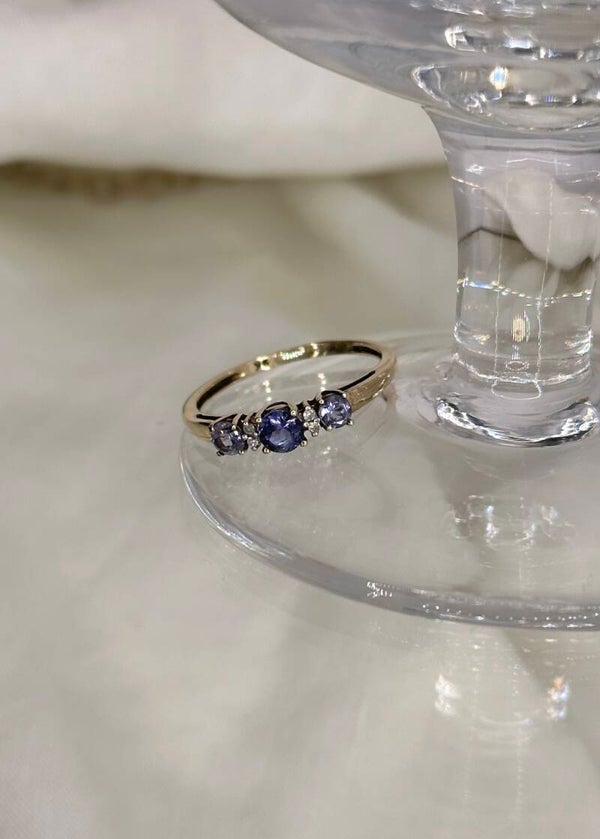 EMMY | 9ct Tanzanite & Diamond ring