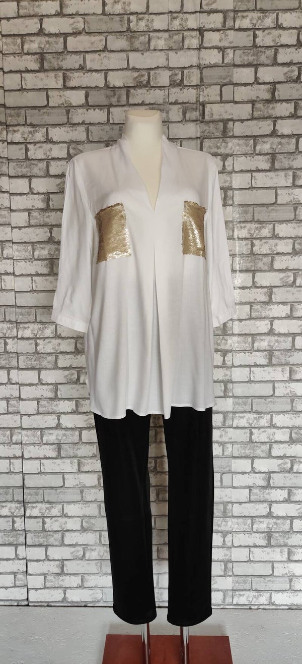 edle Bluse mit Pailettentasche