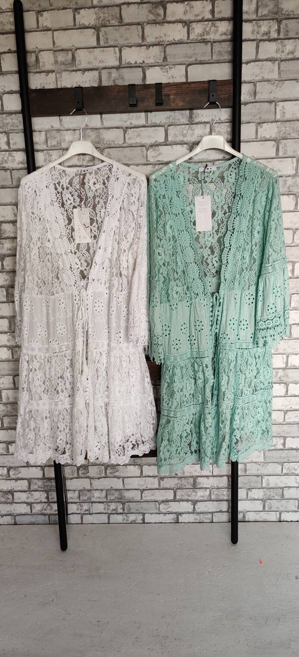 cooler Spitzenkimono