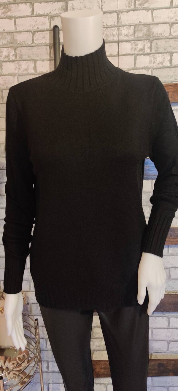 hipper Strickpullover mit Stehkragen