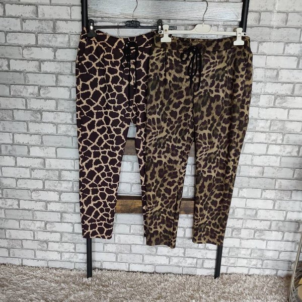 Velourleder Jogpants im Animallook