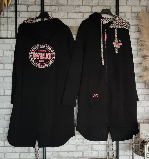Hoodiemantel "Wild and Free"