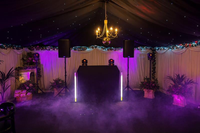 Bedfordshire_Luton DJ setup example and DJ hire 