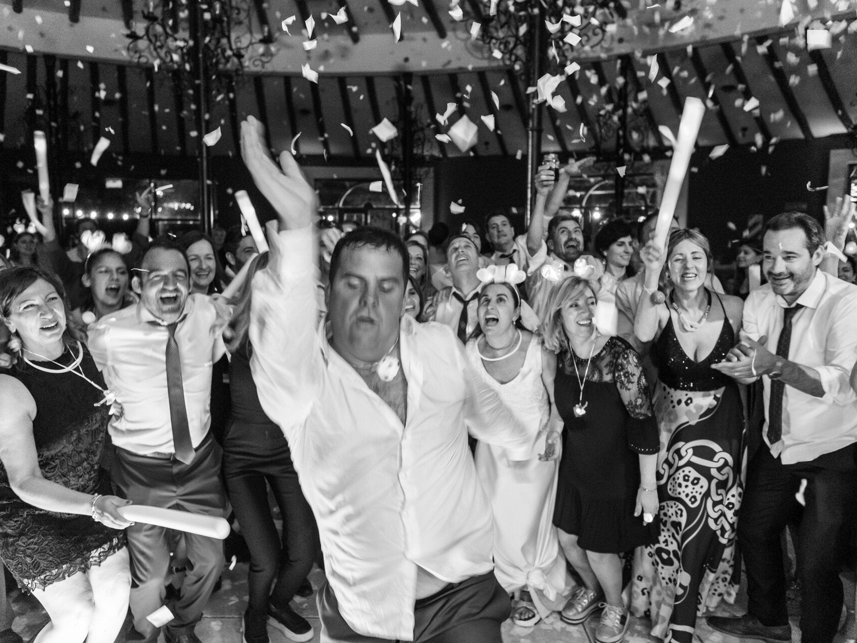 Wedding dancefloor having fun peak night