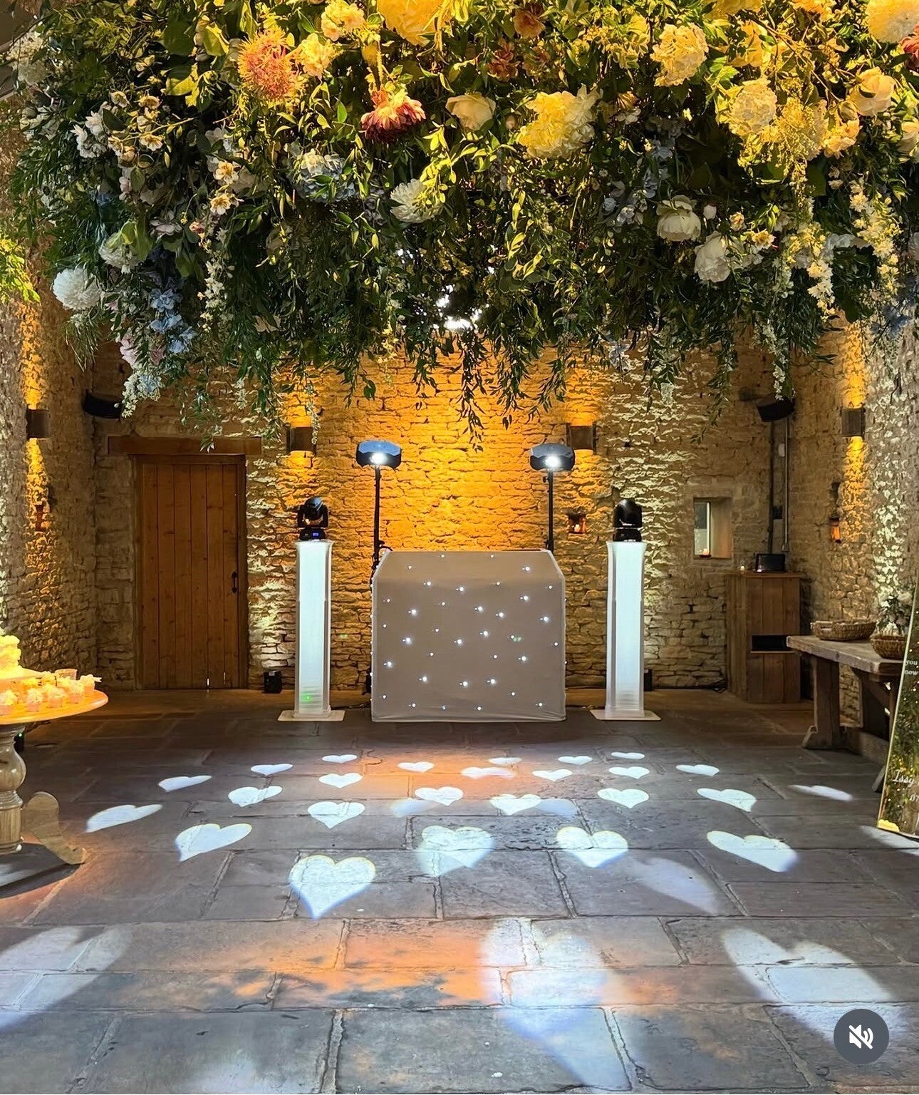 Evening Wedding DJ Northampton 