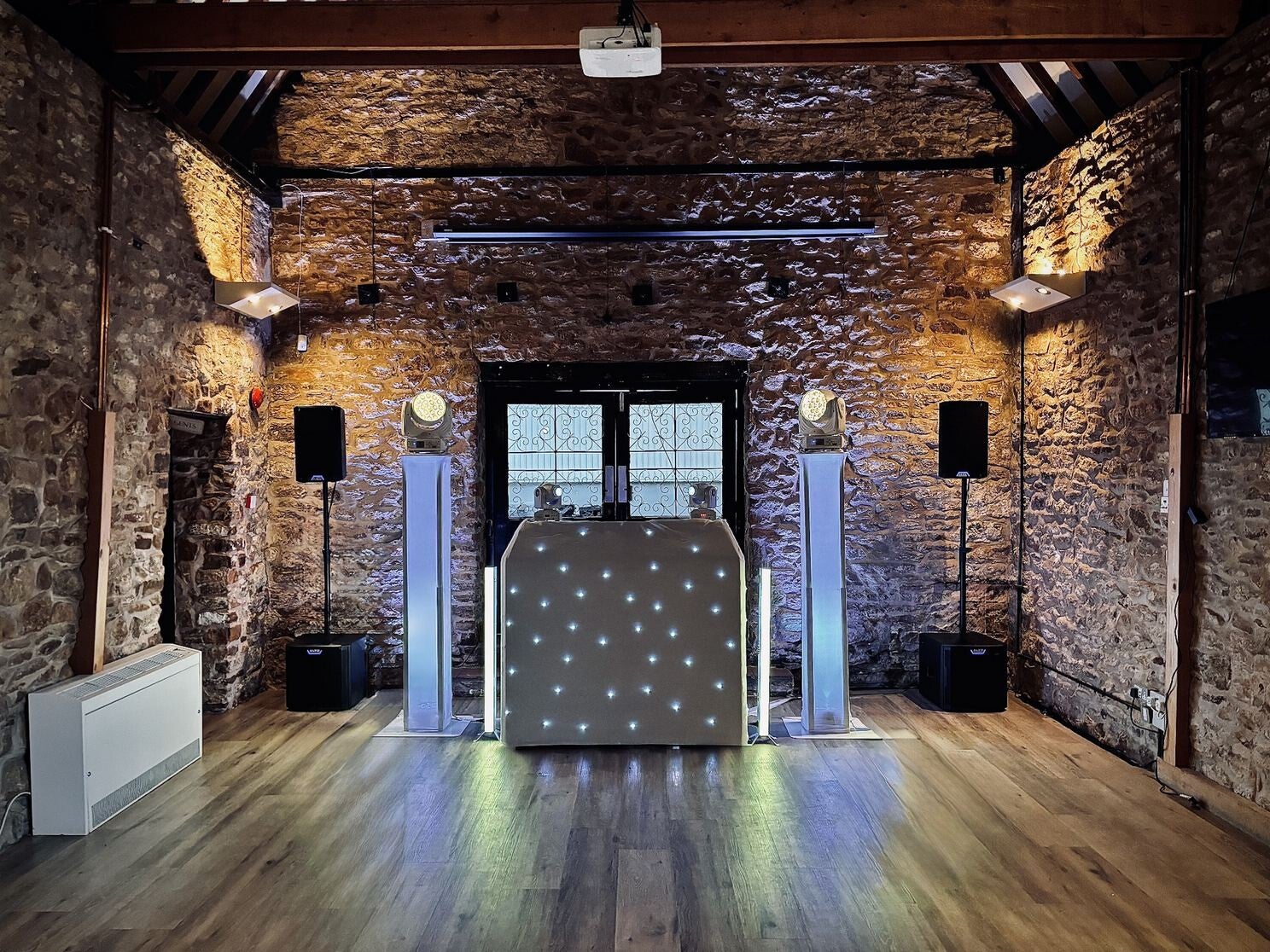 MHX Signature wedding setup, showing the booth, lighting and presentation