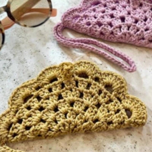 Crochet Sunglass Holder Class