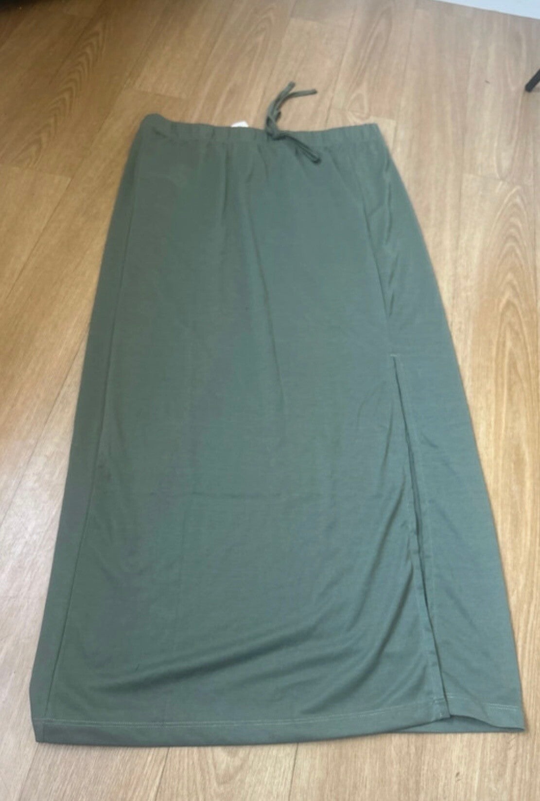 Jupe mi-longue VERT KAKI