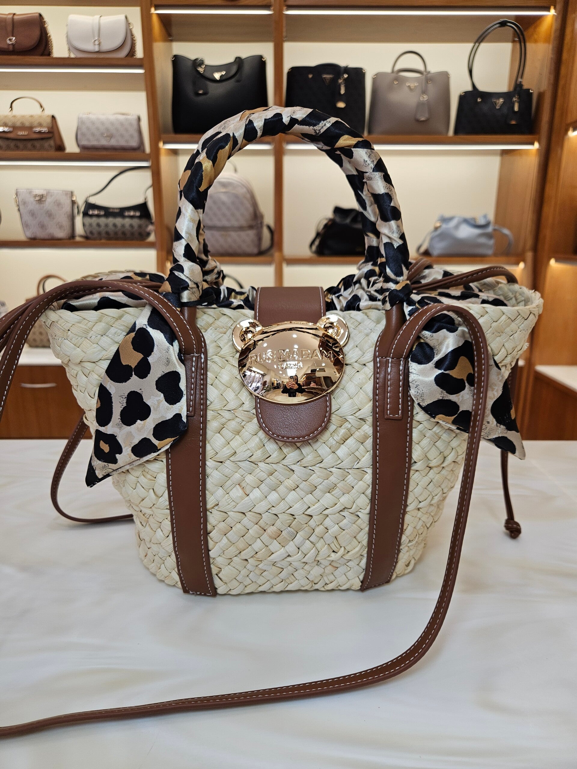 Rue Madam Borsa in Rafia con Orsetto