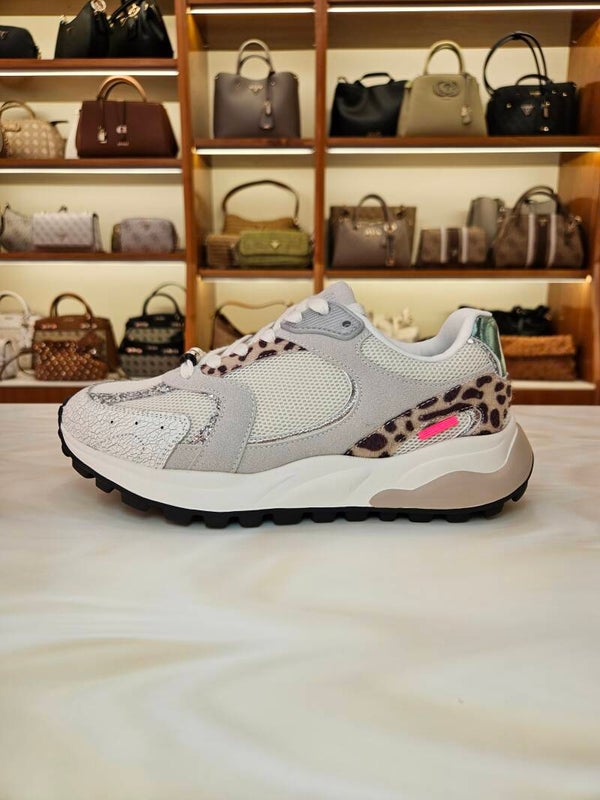 Ovyé Sneakers Animalier con Strass