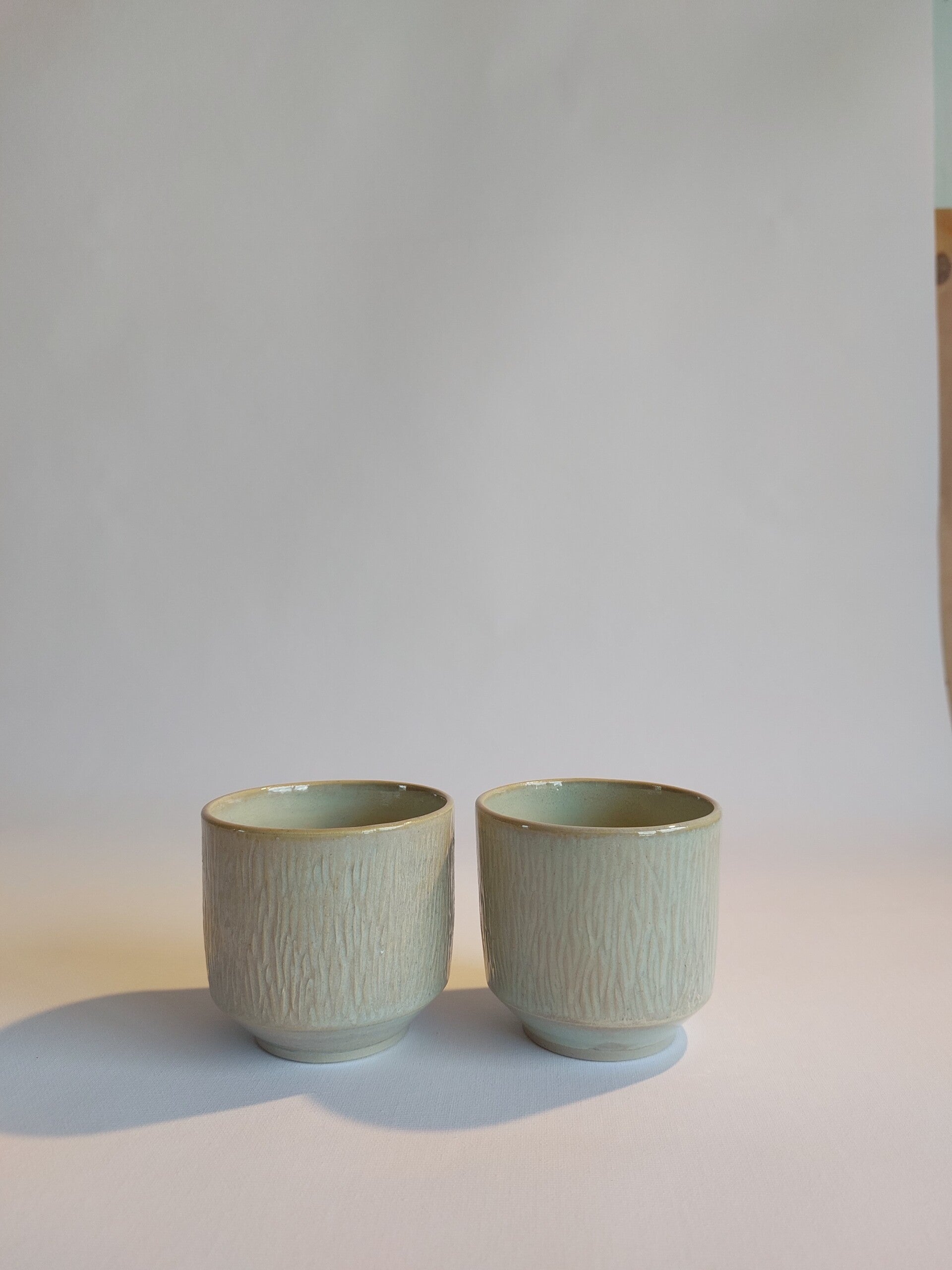 Tas in lichtgroene glazuur